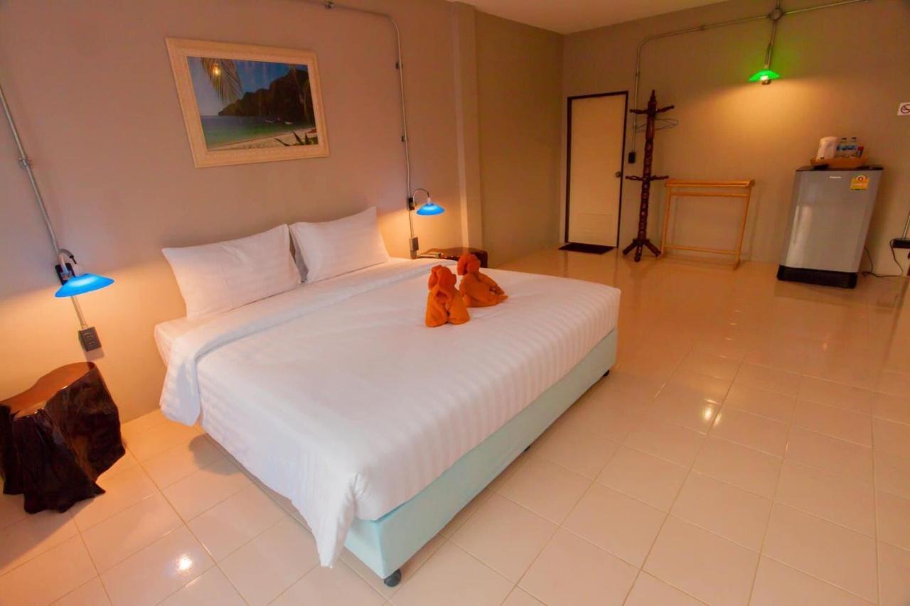 Khaolak Big Bike&Room For Rent Кхаулак Экстерьер фото